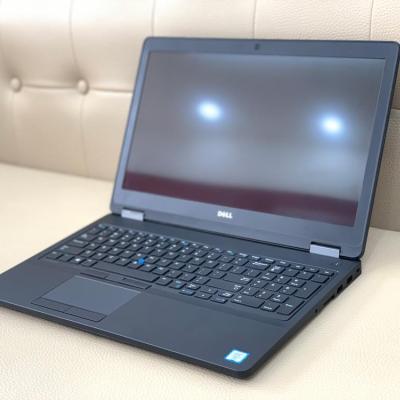 Laptop Dell E5570